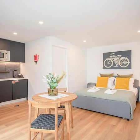 Liiiving In Porto - Downtown Essence Apartments Exterior foto